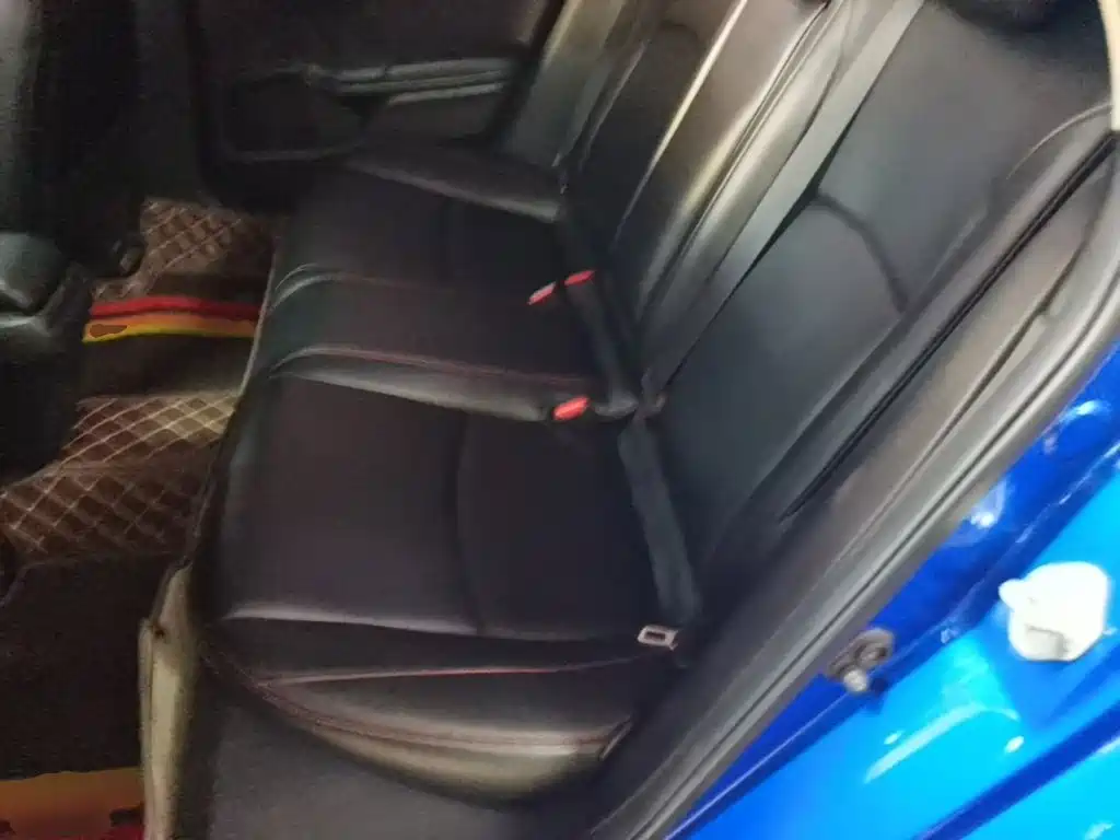 Honda Civic — миниатюра 17