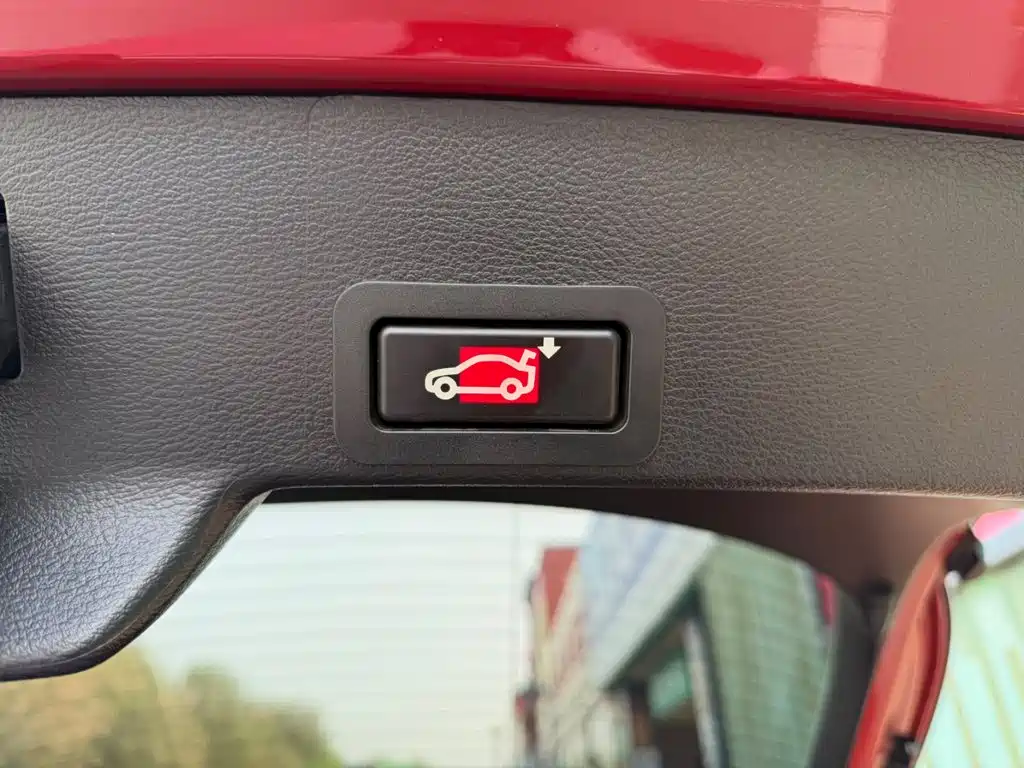 BMW X6 M — миниатюра 12