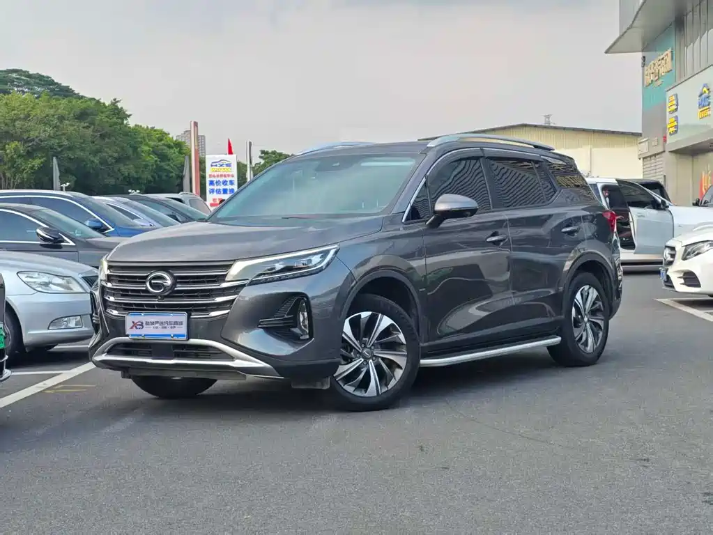 GAC Motor Trumpchi GS4