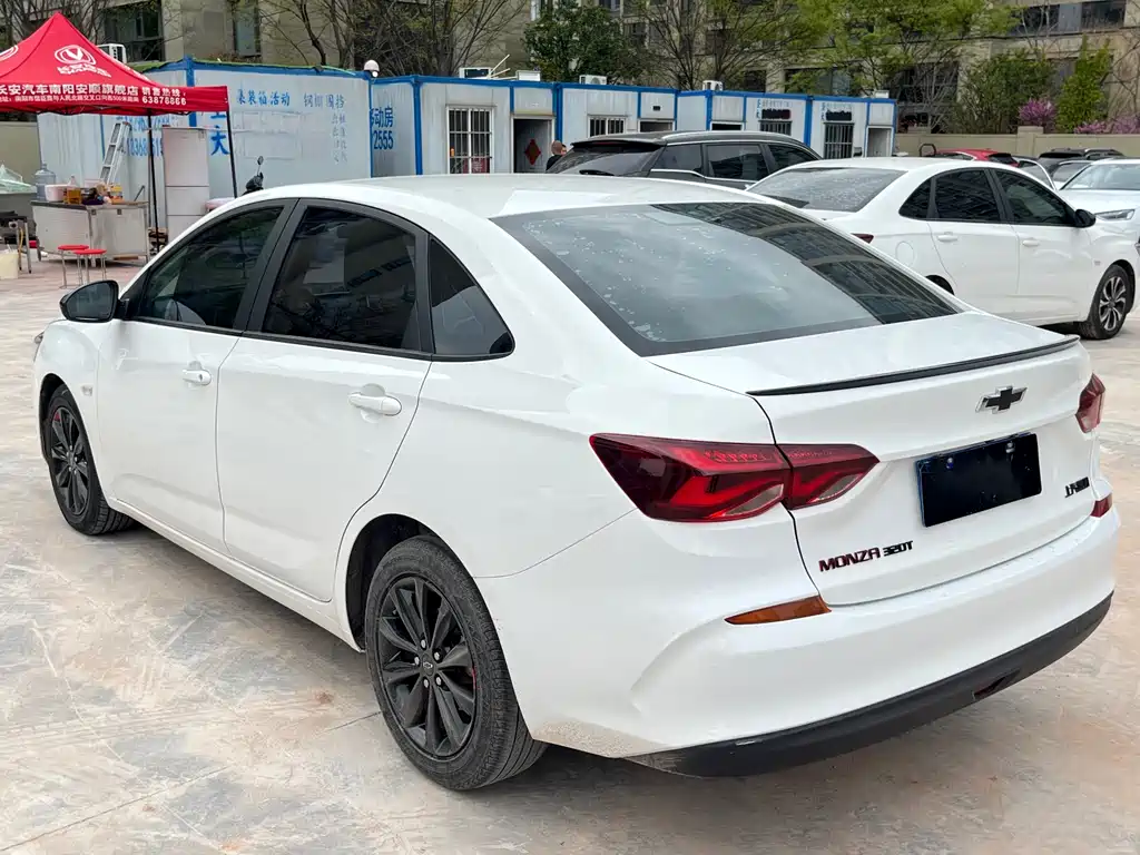 Chevrolet Monza 2020 Redline 320T DCT