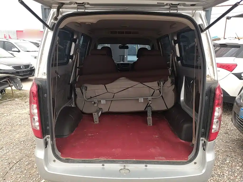 Wuling Hongguang V — миниатюра 15