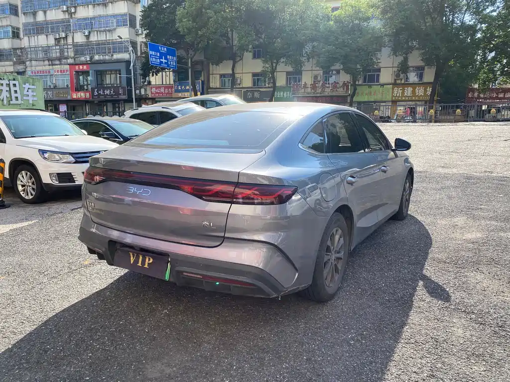 BYD Qin L — миниатюра 8