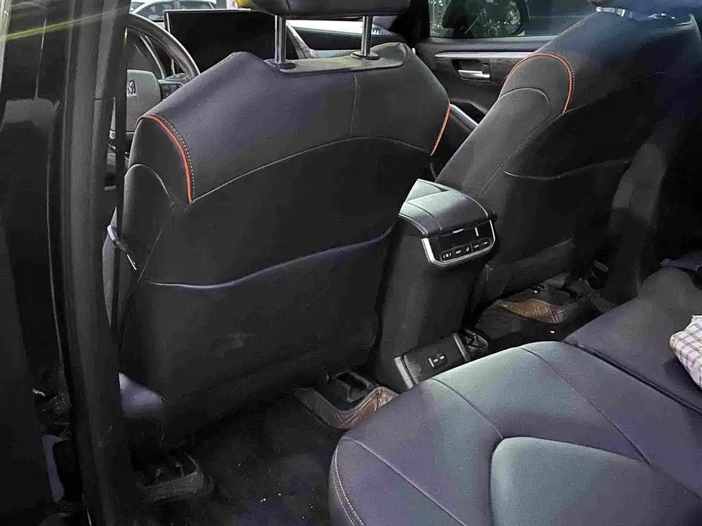 Toyota Crown Kluger — миниатюра 8