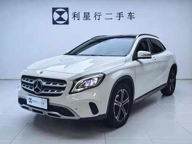 MERCEDES-BENZ  GLA 2018