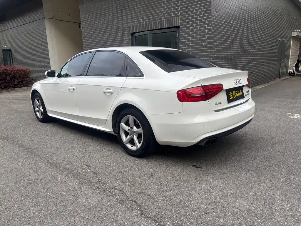 Audi A4L — миниатюра 17