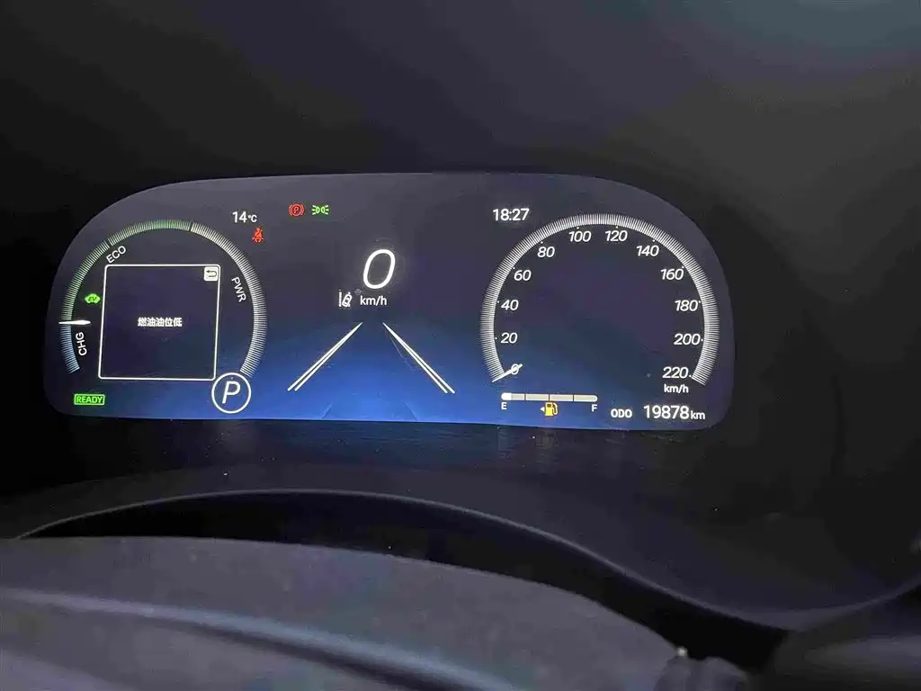 Toyota Crown Kluger — миниатюра 10