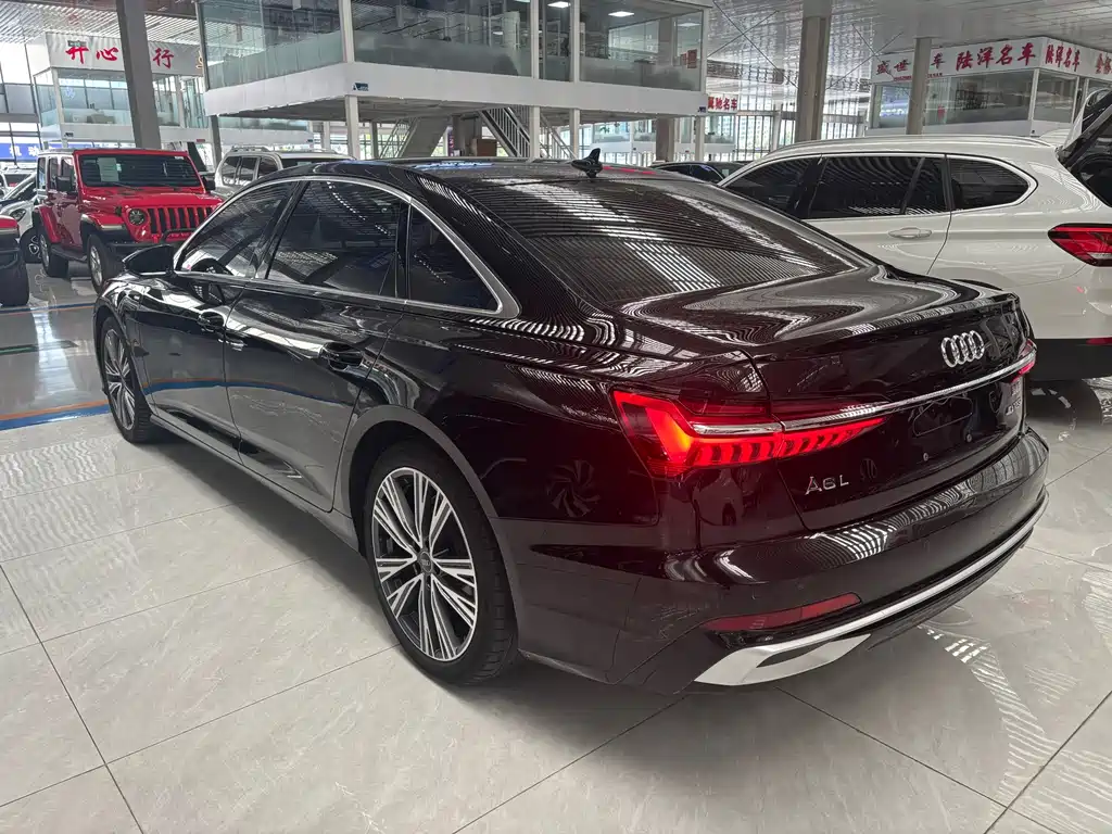 Audi A6L — миниатюра 9