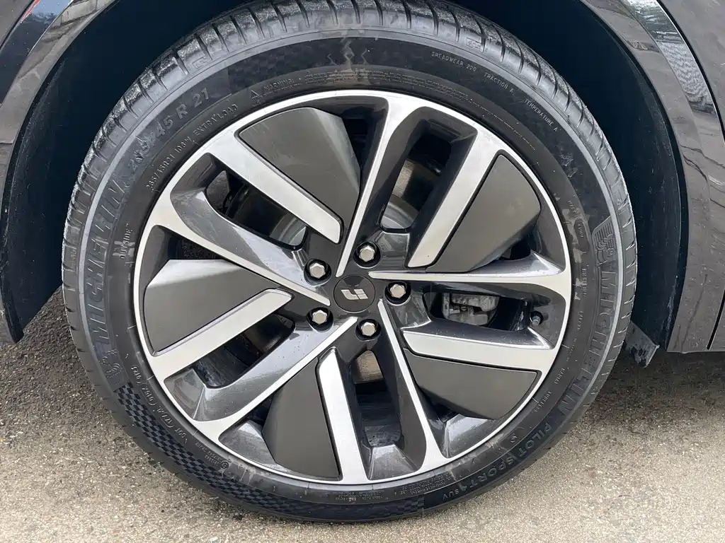 Li Auto Li L9 — миниатюра 14