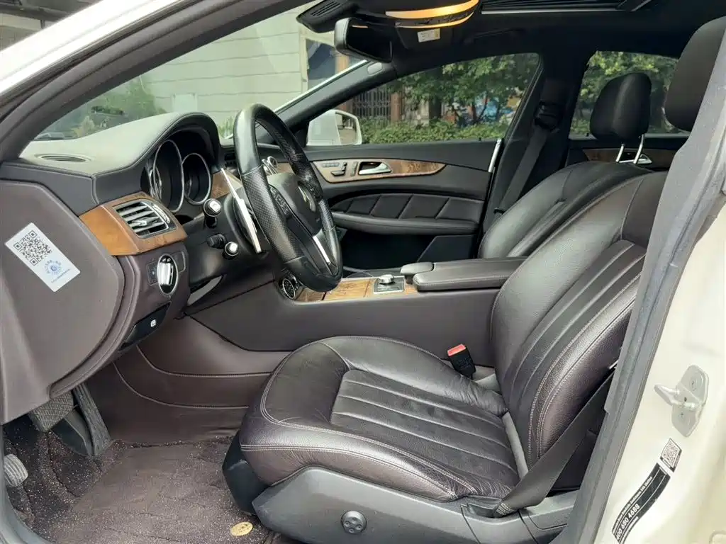 Mercedes-Benz CLS 2012 CLS 300 CGI