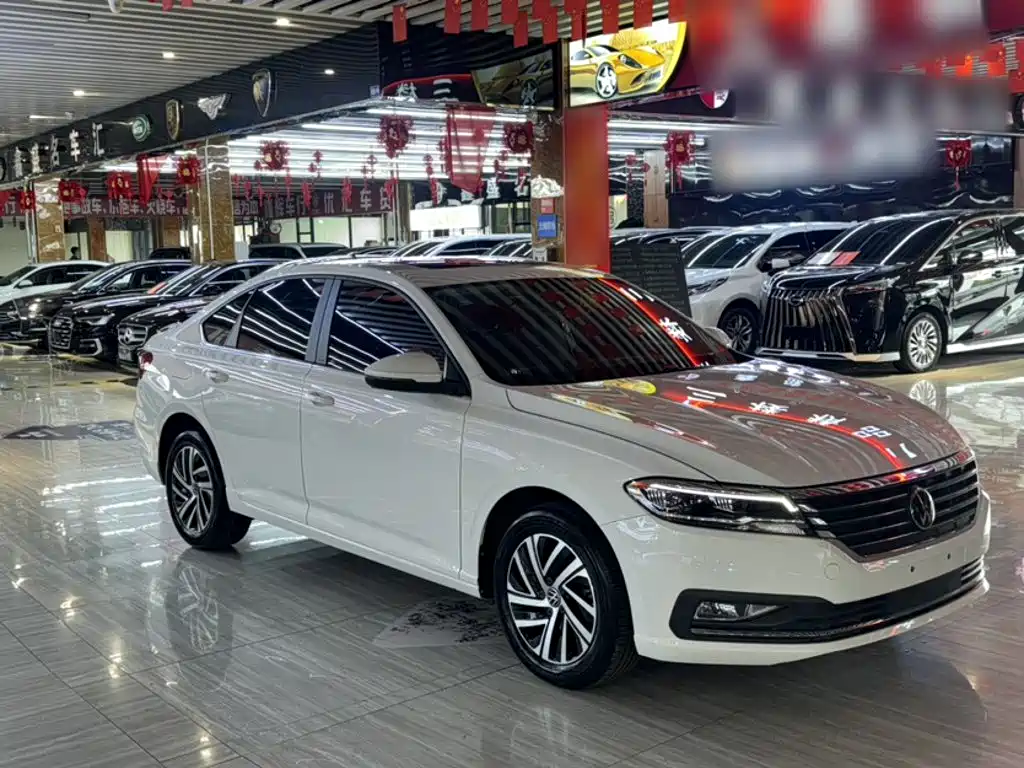 Volkswagen Lavida — миниатюра 8