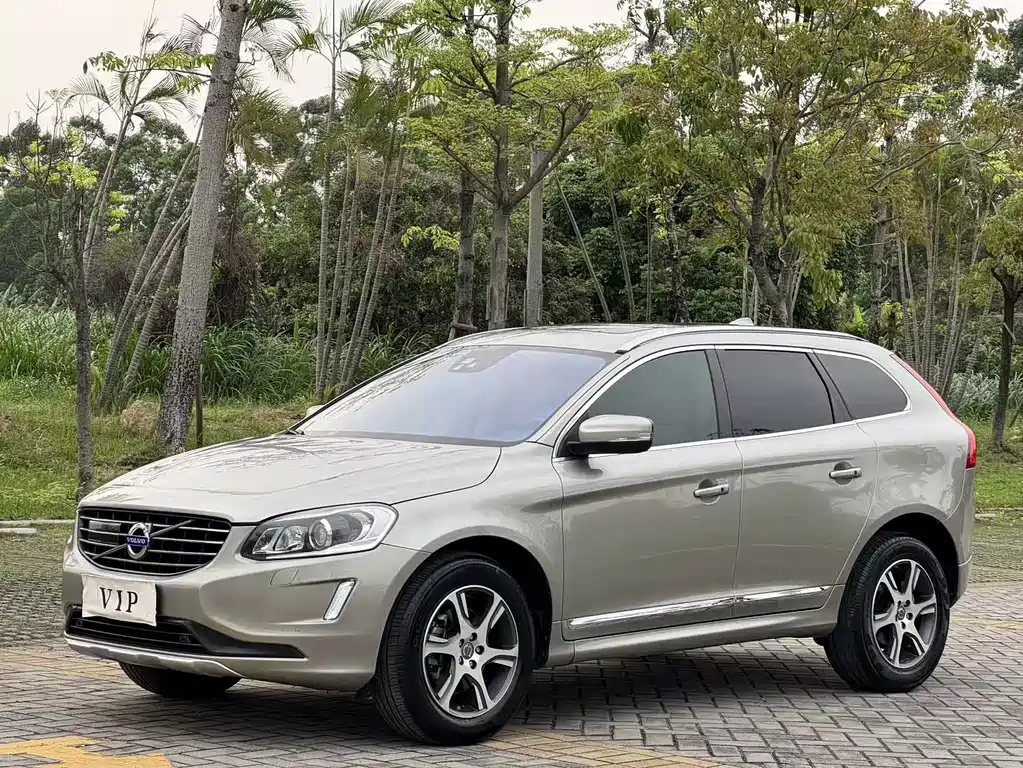 Volvo XC60 (Import) 2014