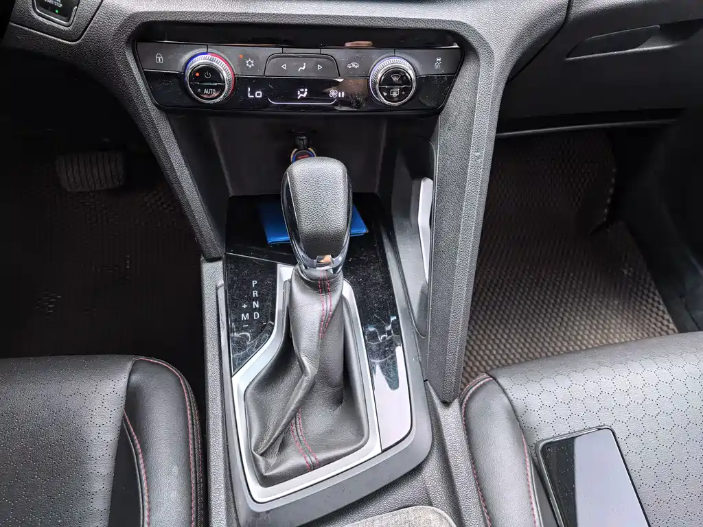 Chevrolet Orlando 2019 Redline 530T AT （5+2 ） VI