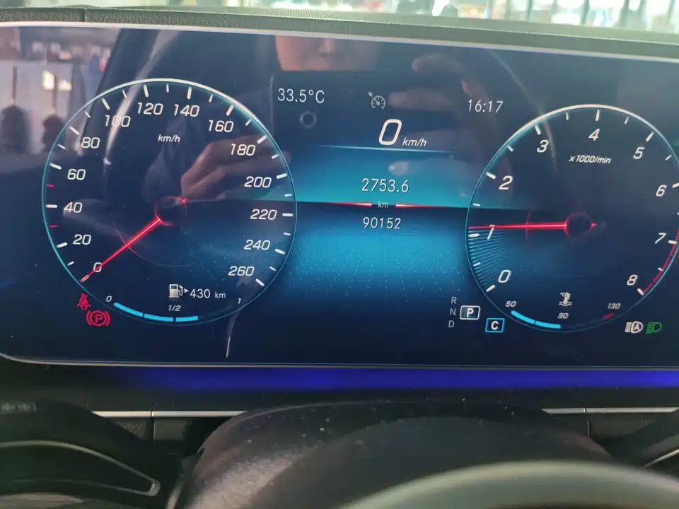 Mercedes-Benz GLE (Import) — миниатюра 4