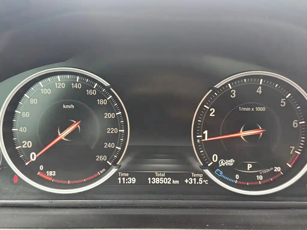 BMW 5 Series — миниатюра 18