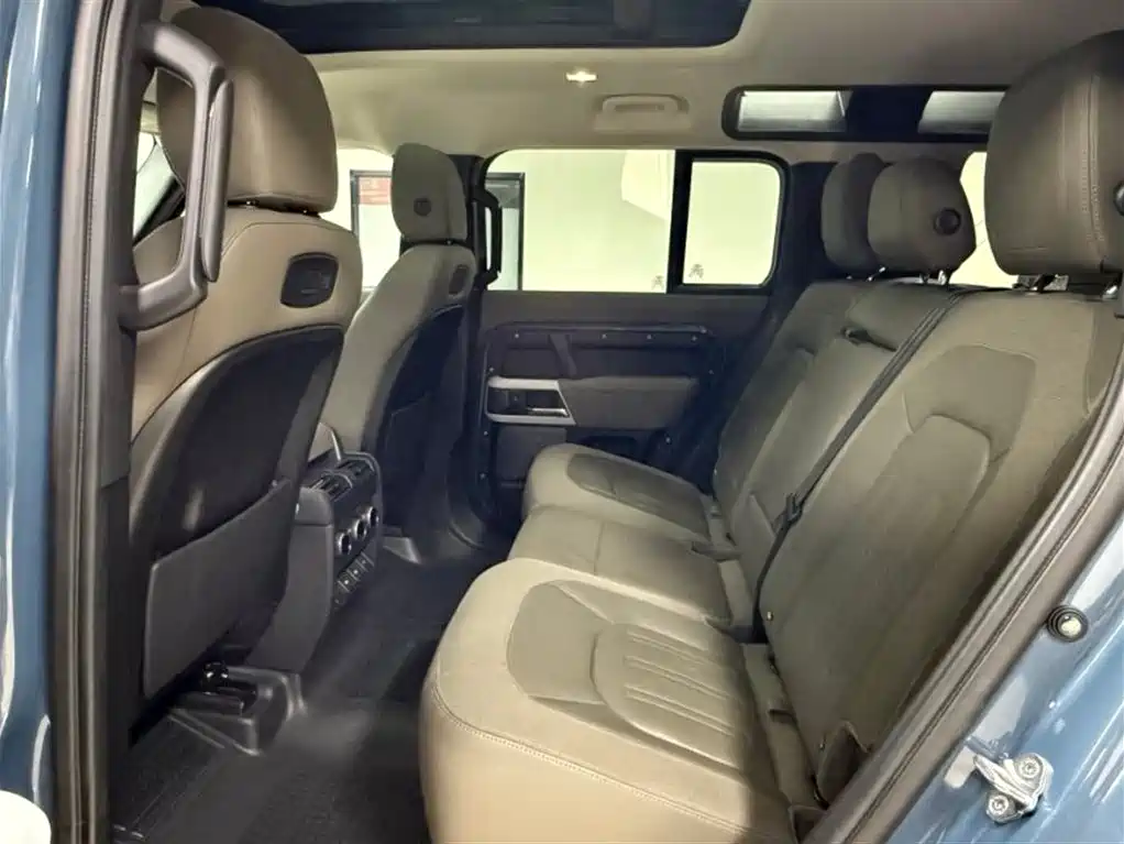 Land Rover Land Rover Defender 2020 110 P400