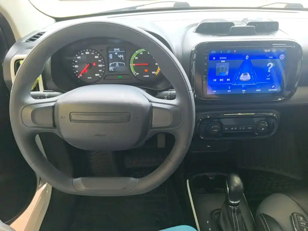 Roewe Clever — миниатюра 11