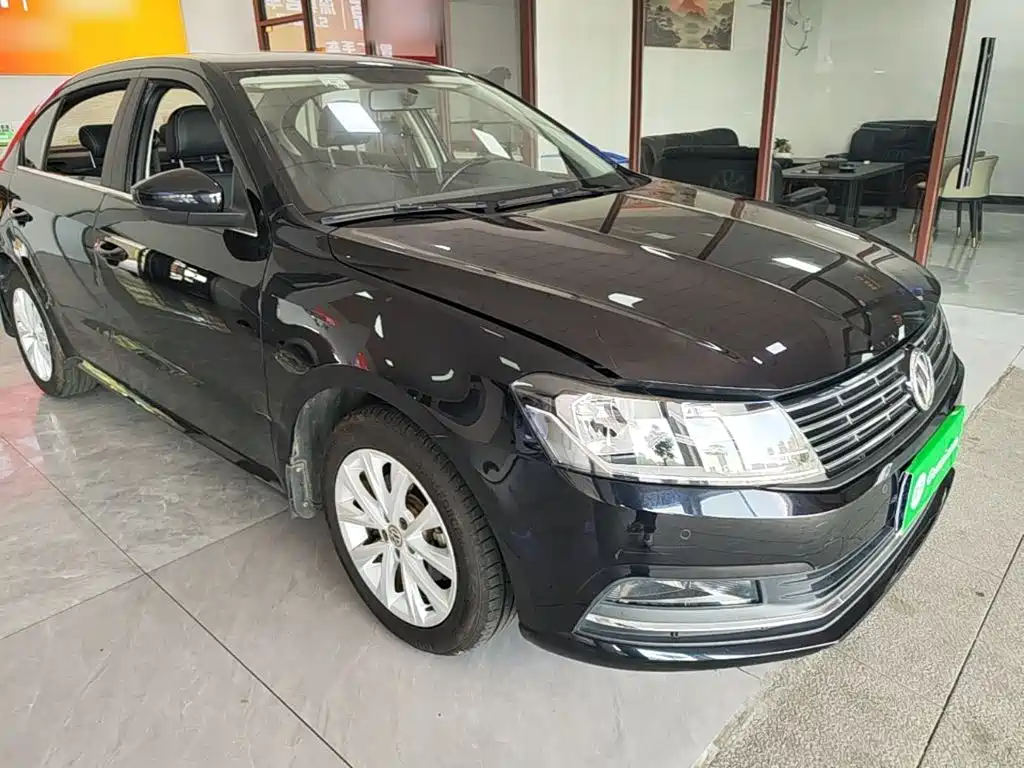 Volkswagen Lavida — миниатюра 4