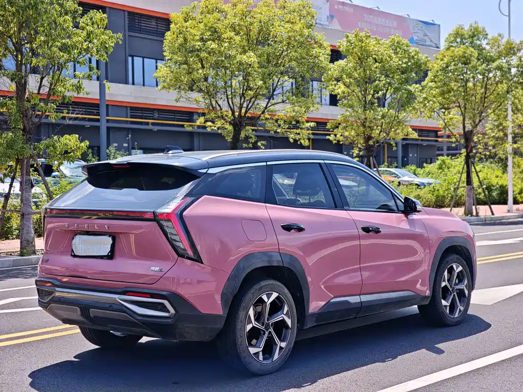 Geely Boyue L — миниатюра 9
