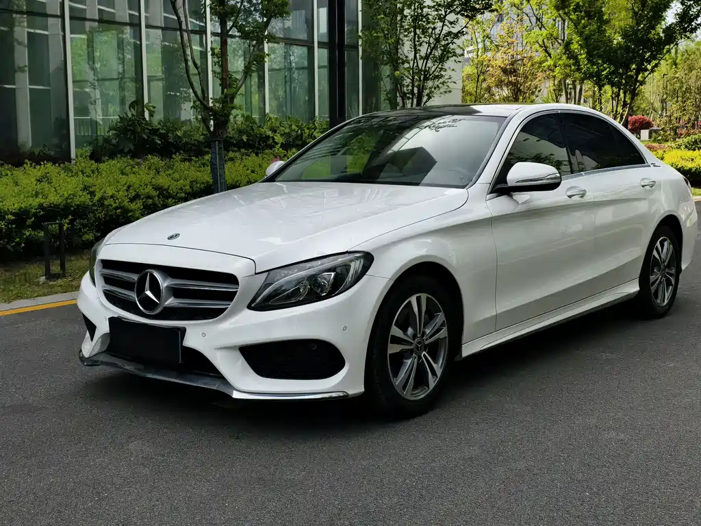 Mercedes-Benz C-Class 2018