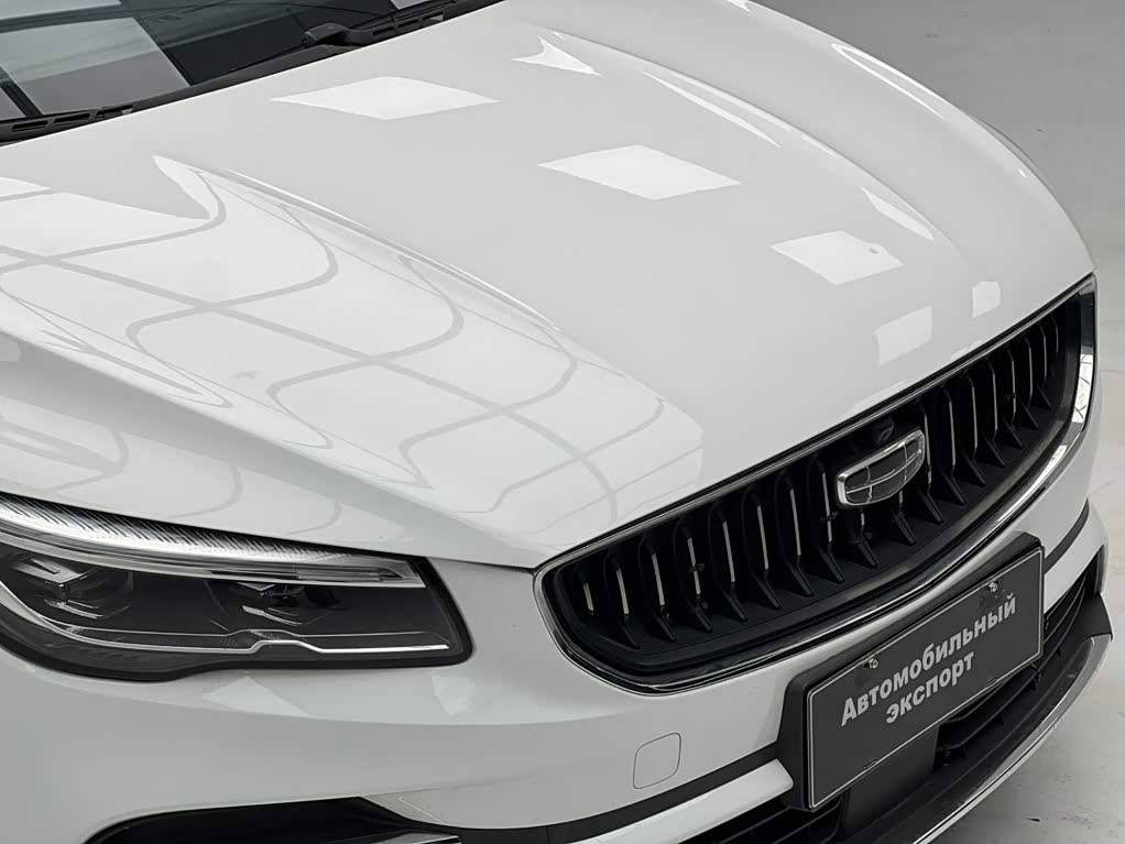 Geely Emgrand S 1.4 л 2023 г. Белый, пробег 27000 км