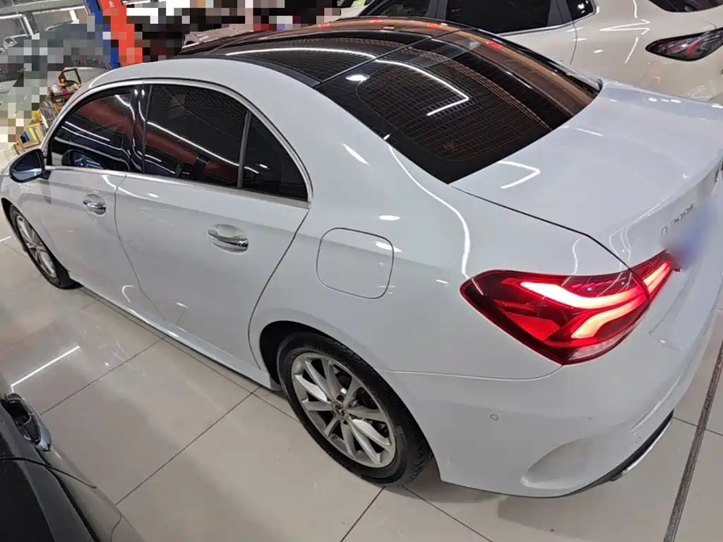 Mercedes-Benz A-Class — миниатюра 5