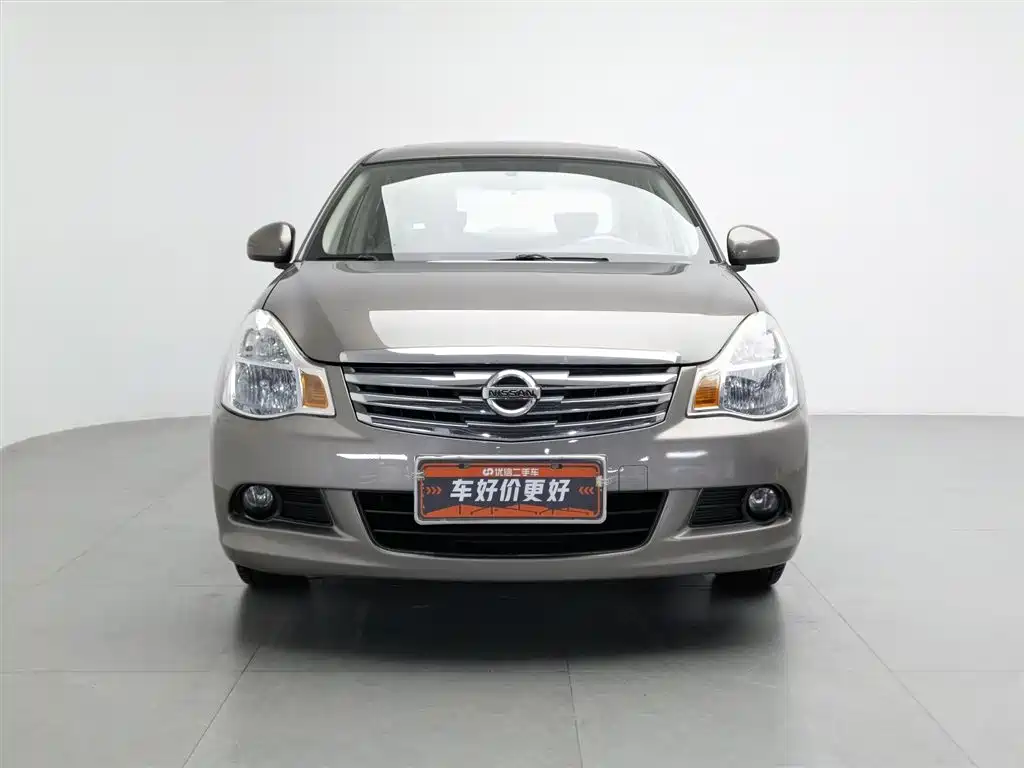 Nissan Sylphy 2012 1.6XL MT Luxury