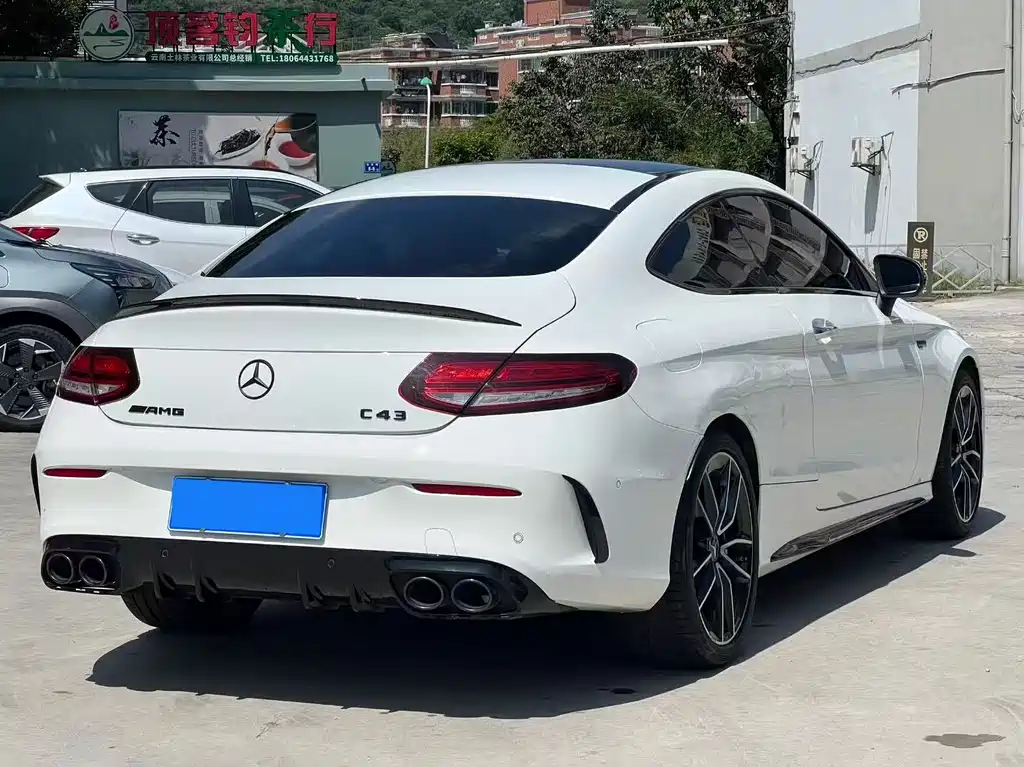 MERCEDES-BENZ C CLASS AMG