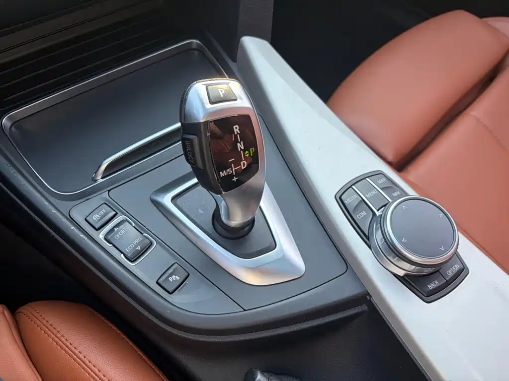 BMW 3 Series GT — миниатюра 20