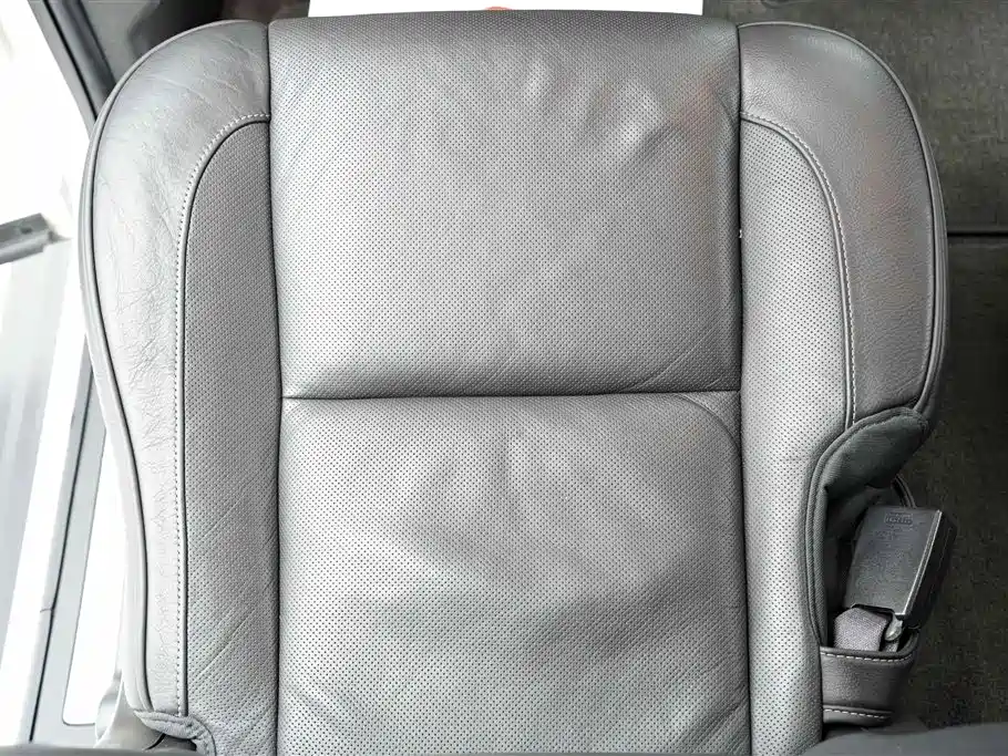 Cadillac Escalade 6.2L ESV Platinum Edition Extended Type, фото 14