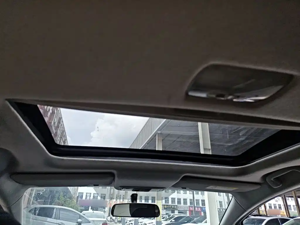 Honda Fit — миниатюра 18