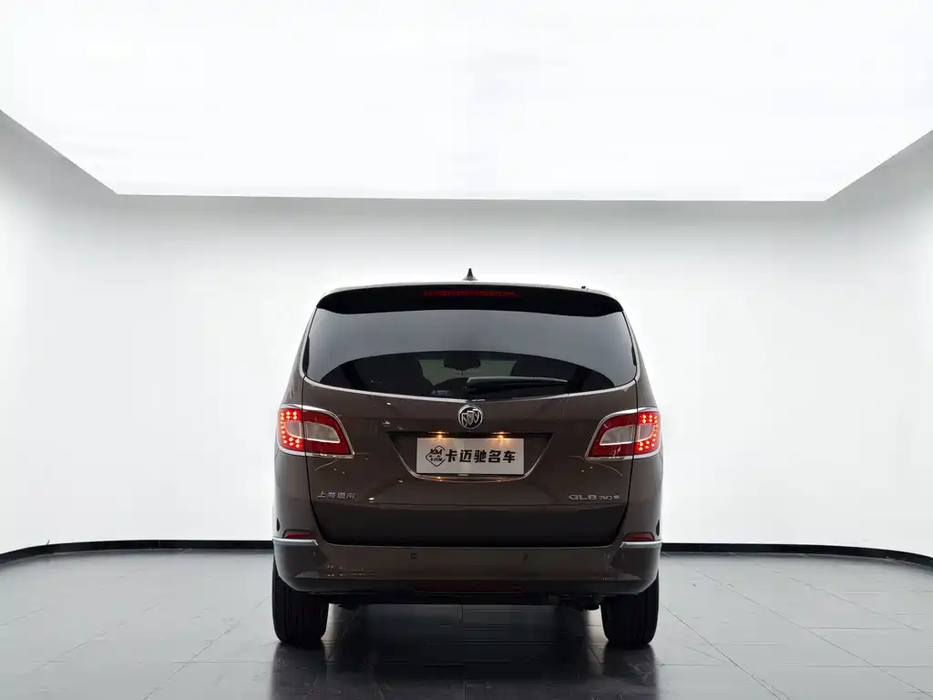 Buick GL8 — миниатюра 5