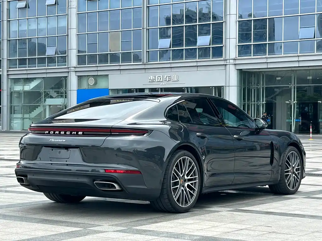Porsche Panamera — миниатюра 7