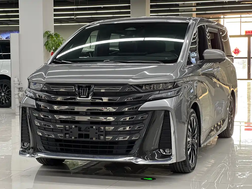 Toyota Vellfire 2023