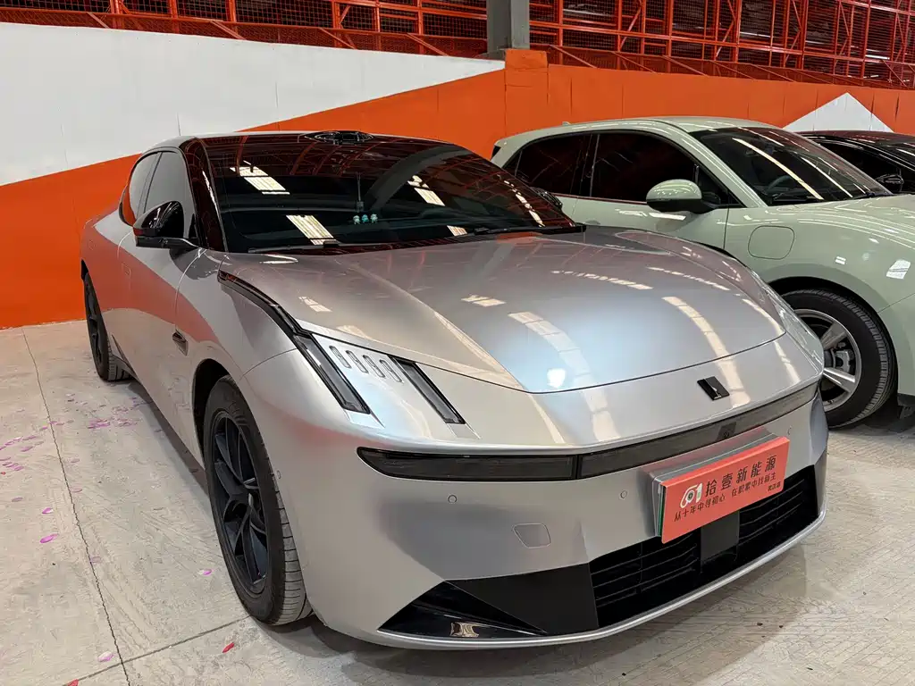 Lynk & Co Z10