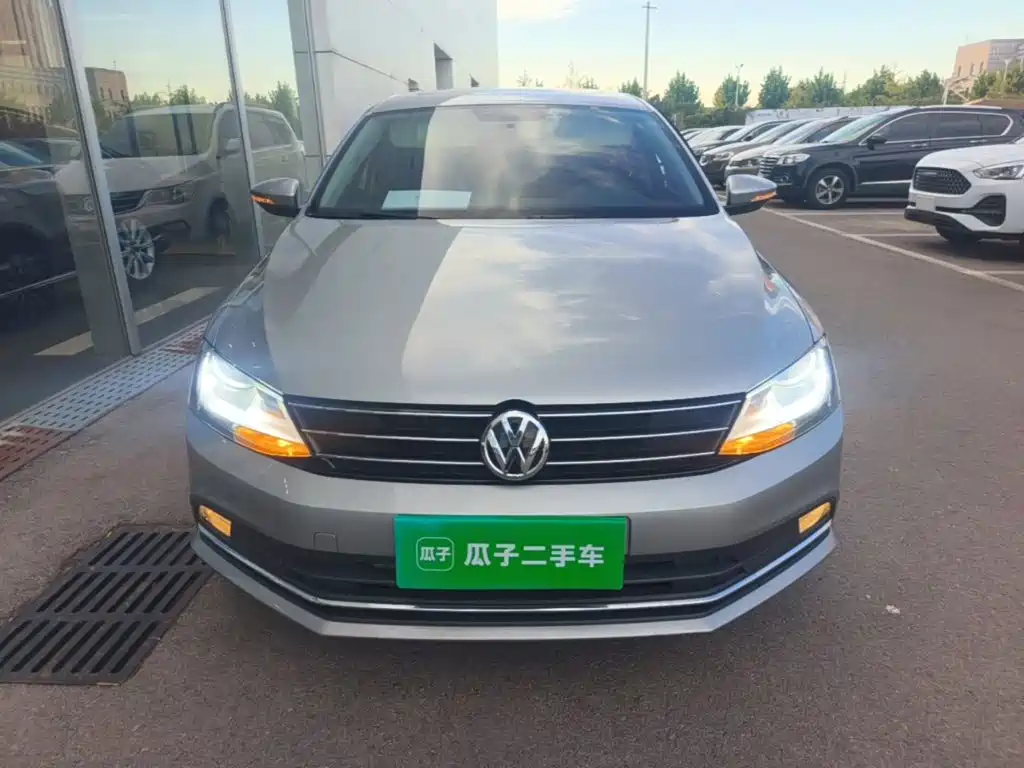 Volkswagen Sagitar — миниатюра 3