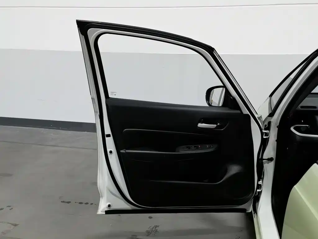 Honda Fit — миниатюра 8