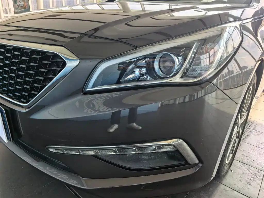 Hyundai Sonata — миниатюра 23