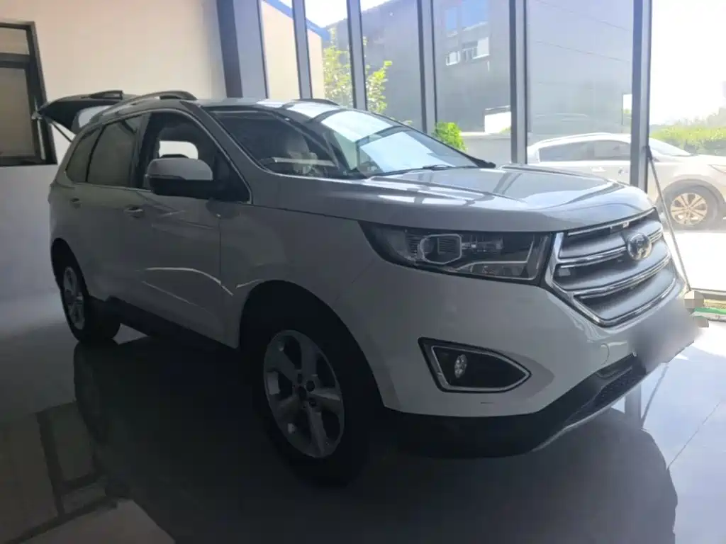 Ford Edge — миниатюра 4