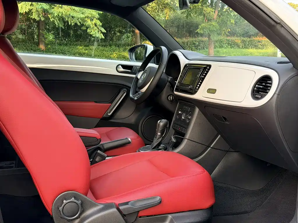 Volkswagen Beetle — миниатюра 8