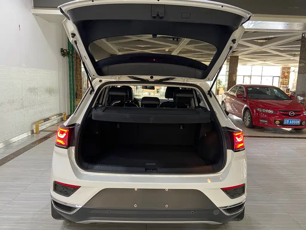 Volkswagen T-Roc 280TSI DSG 2WD Time Edition, фото 11