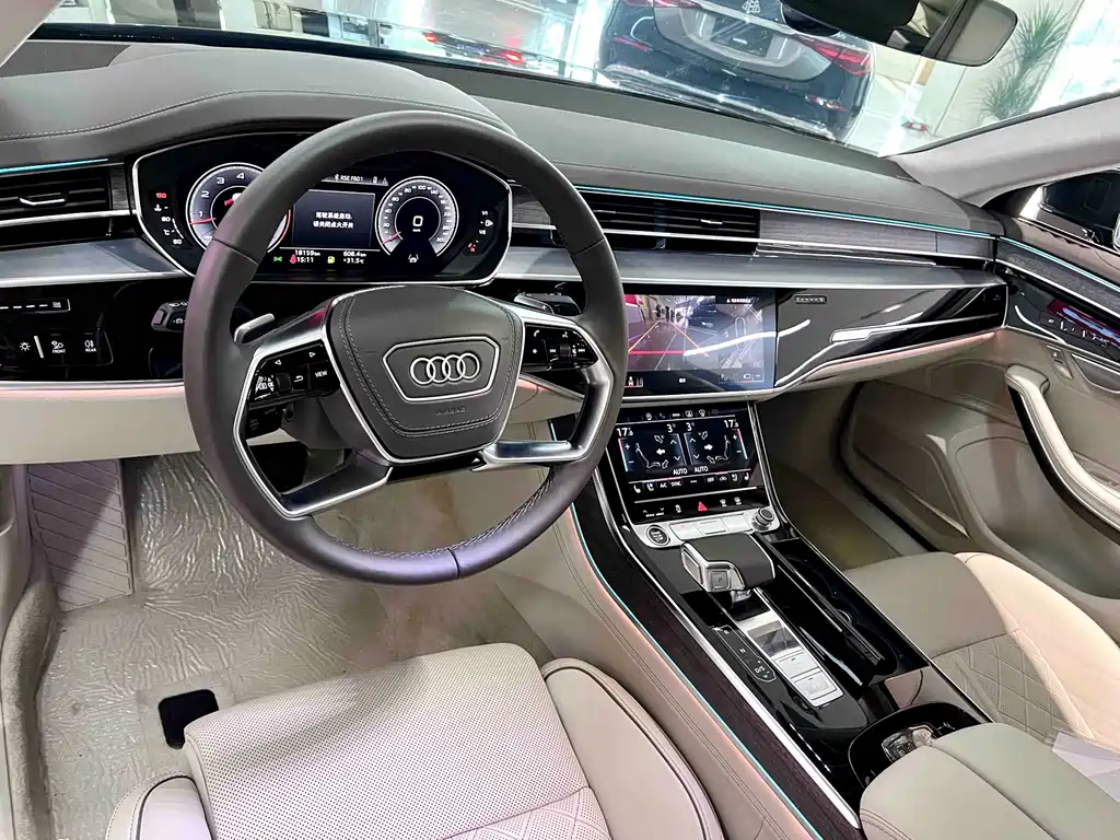 Audi A8 — миниатюра 5