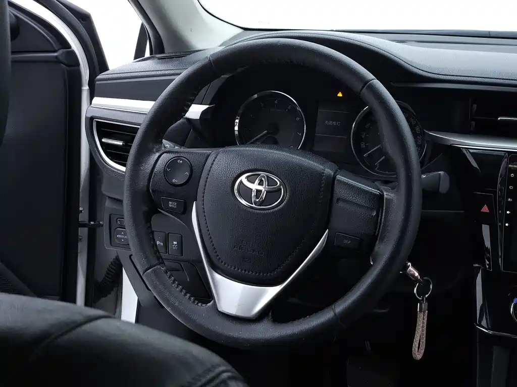 Toyota Corolla — миниатюра 11