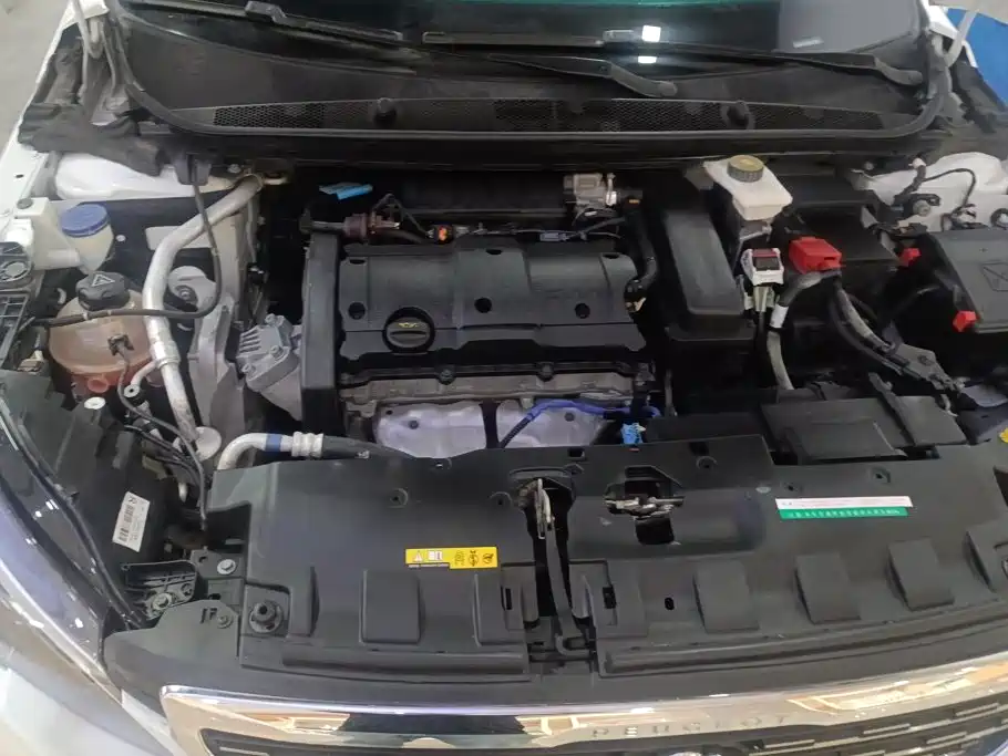 Peugeot 308 — миниатюра 10