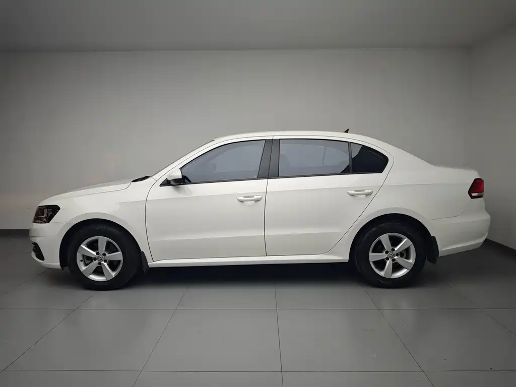 Volkswagen Lavida — миниатюра 7