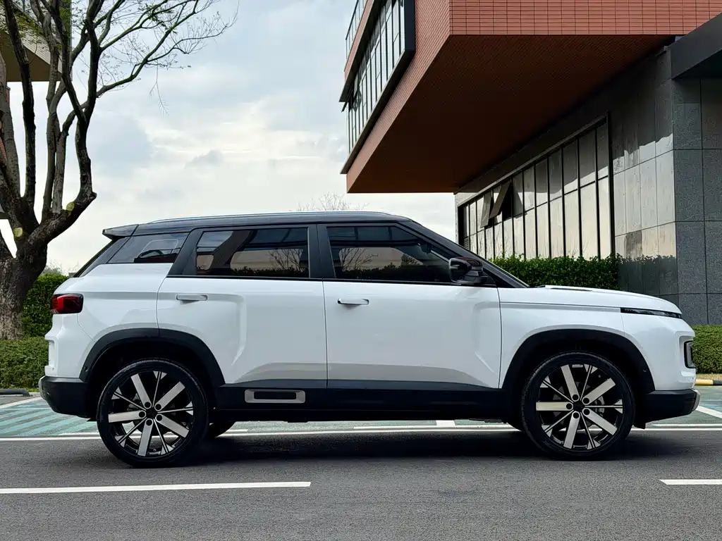 GEELY AUTOMOBILE GEELY ICON