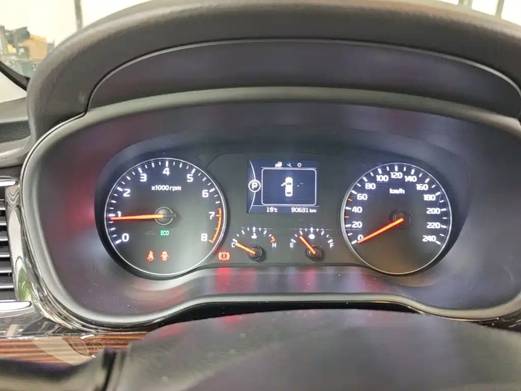 Kia K4 — миниатюра 12