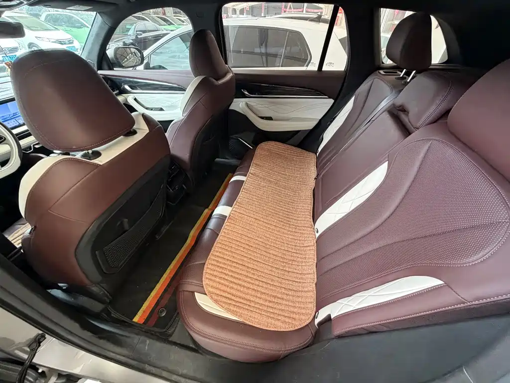 Geely Xingyue L — миниатюра 4
