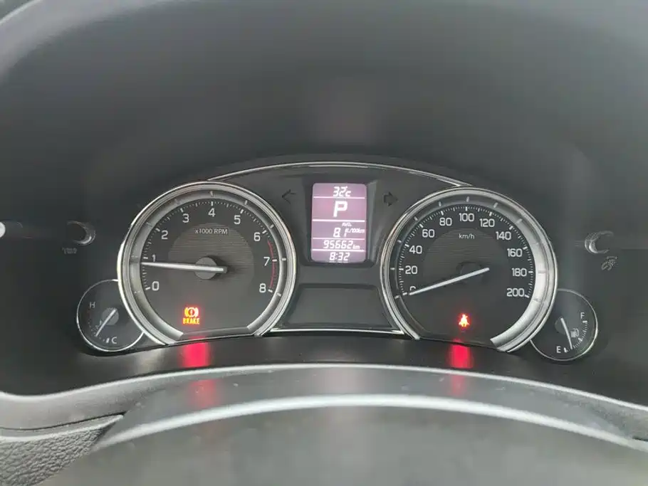 Suzuki Alivio — миниатюра 14
