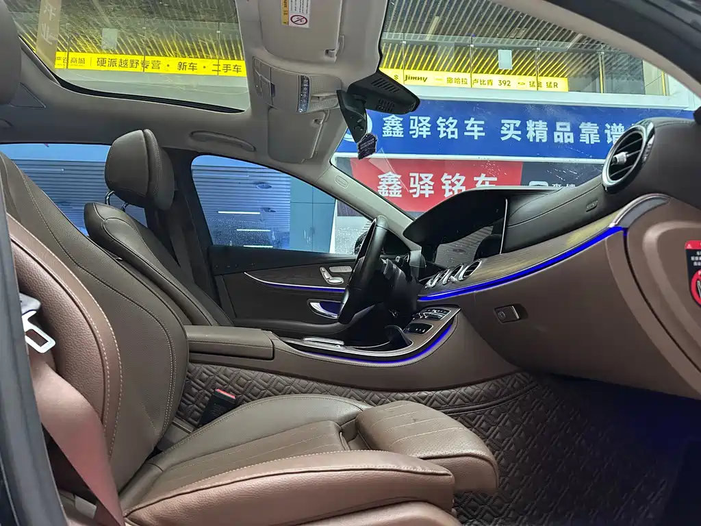 MERCEDES-BENZ E CLASS