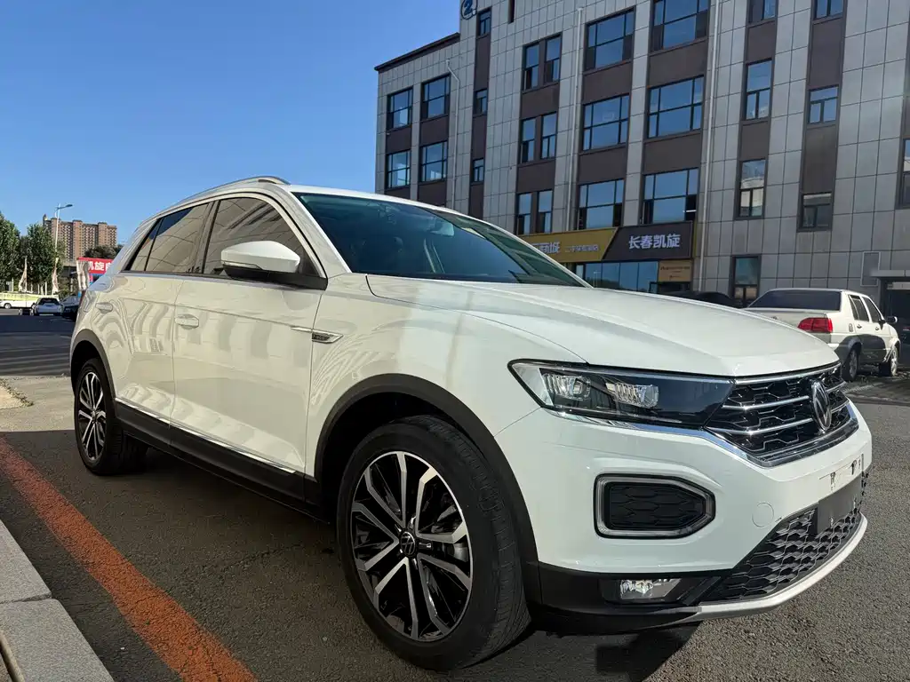 Volkswagen T-Roc — миниатюра 3